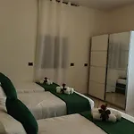 G&g Giusy E Gabry Bed & Breakfast Santhià