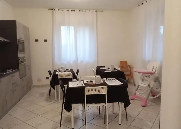 G&g Giusy E Gabry Bed and Breakfast Santhia